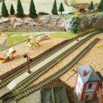 Auch der Bahnsteig wird fertiggestellt